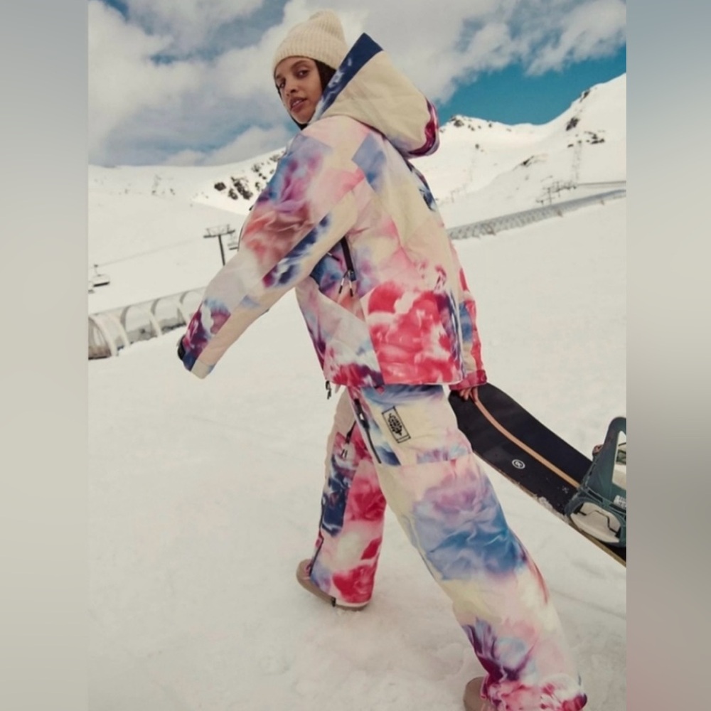 Free People Cares insulated  Colorful Tie-Dye Snow Jacket and Pants ski Set
